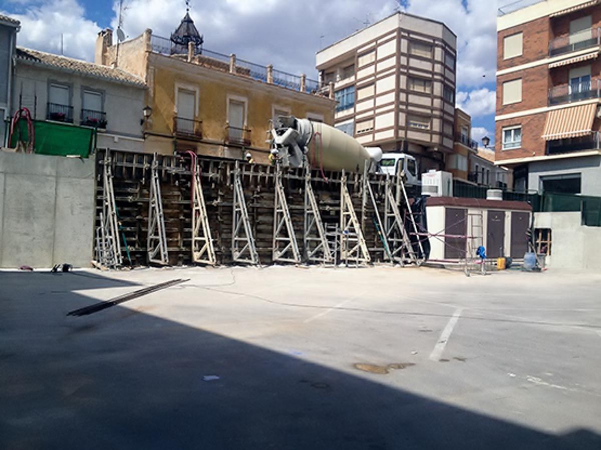 construcción de Parking en Pinoso por Araque Maqueda