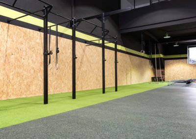 Herramientas crossfit. Adaptación de nave industrial a gimnasio por Araque Maqueda Construcción y Reformas