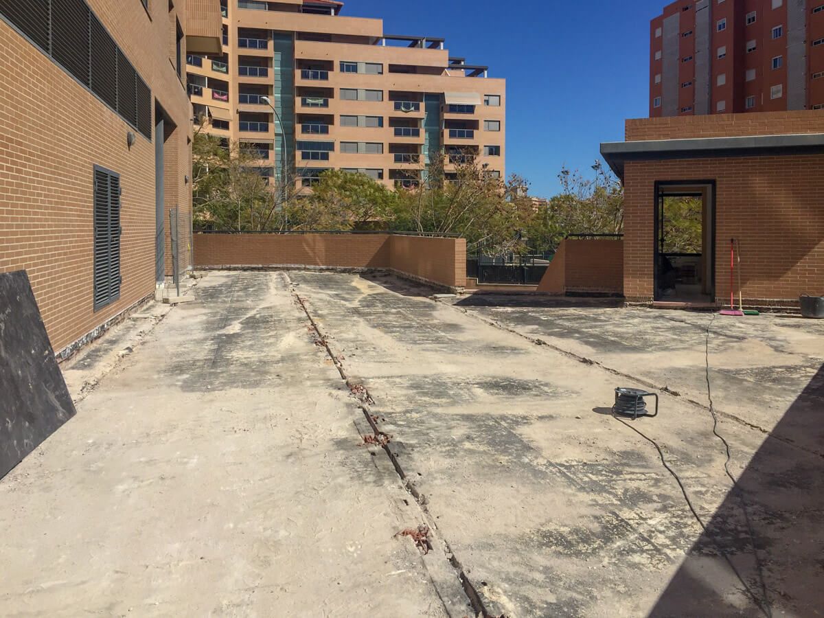Impermemeabilización de terrazas para reforma de cubiertas por Araque Maqueda
