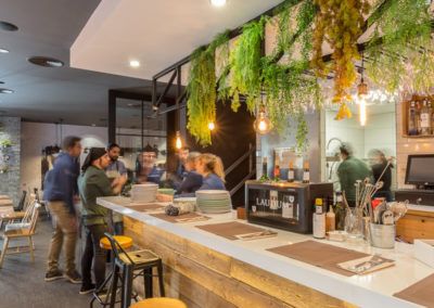 Barra Mestizaje Elche Reforma de interiorismo en Restaurante por Araque Maqueda