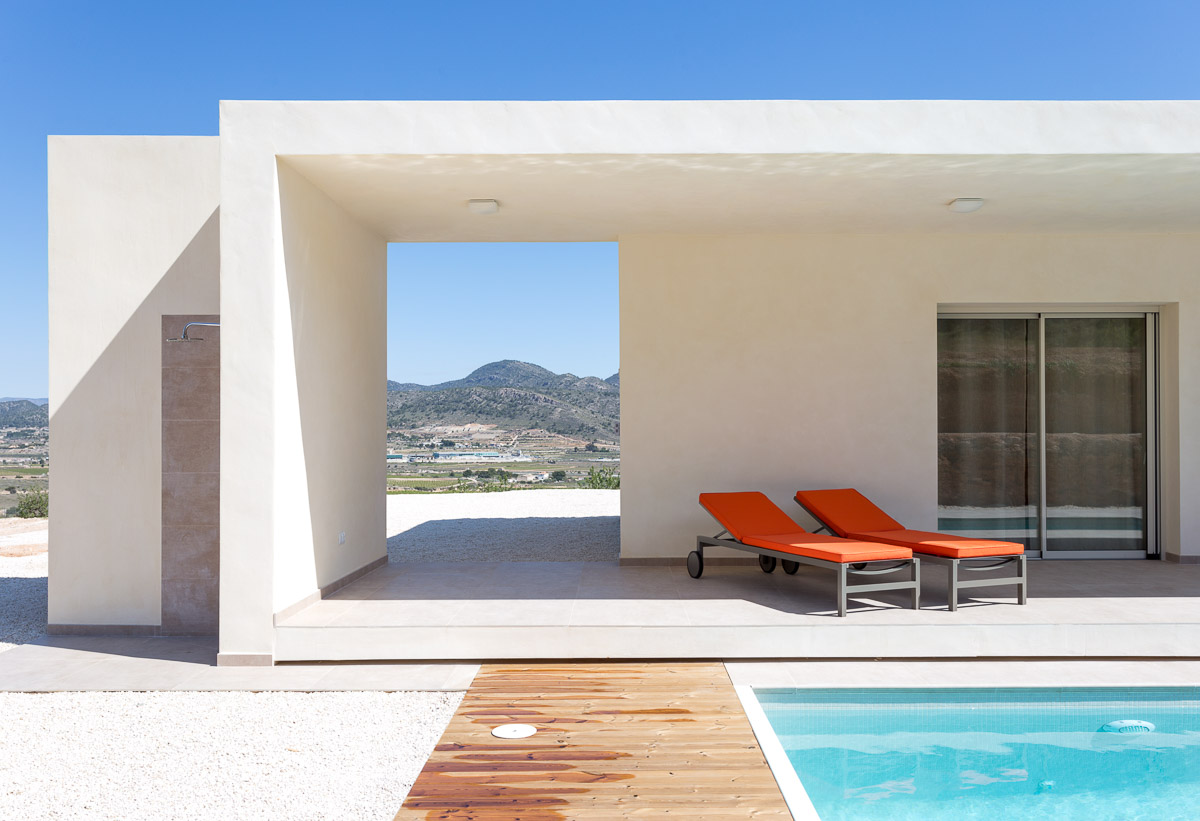 Detalle de piscina Chalet minimalista en Hondon de las Nieves (Alicante) por Araque Maqueda