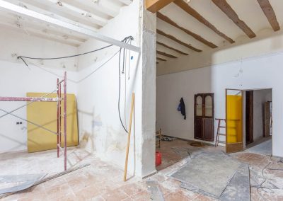 Proceso de restauración de vivienda en Pinoso